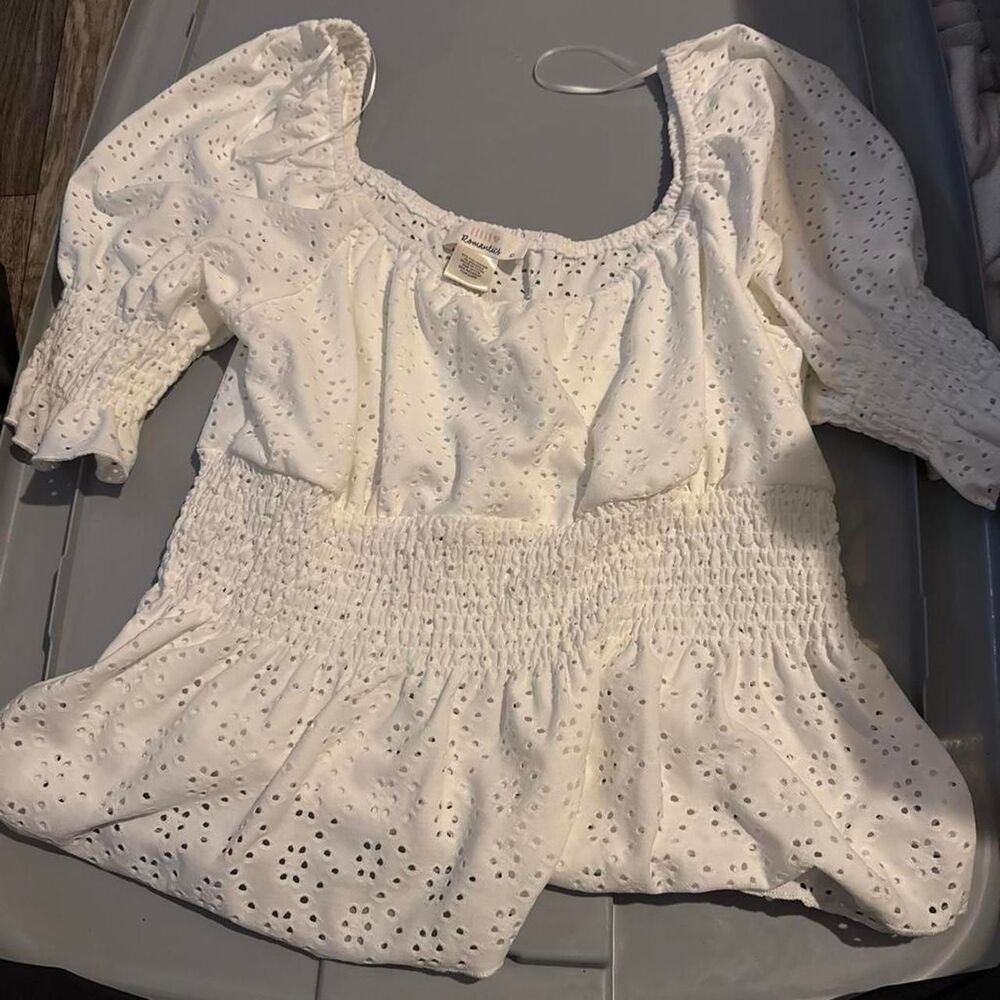 Urban-romantics Women's White Blouse